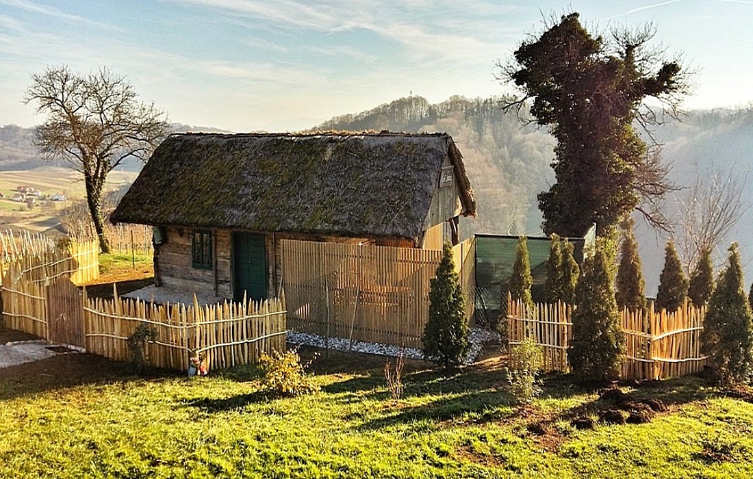 Cottage Imbra with mini wellness in Vuglec Breg, Zagorje vineyards
